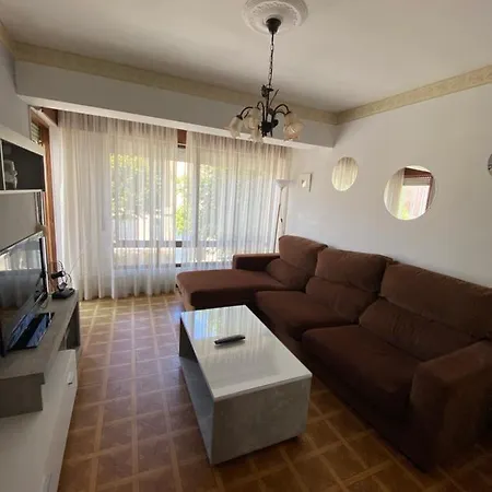 Piso Grande Y Muy Luminoso *